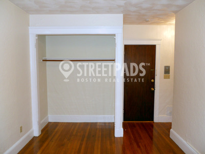 Photos of apartment on Fellsway West,Medford MA 02155