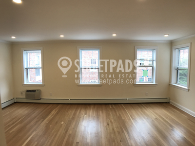 Photos of apartment on Auburn St.,Brookline MA 02446