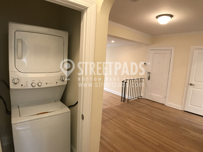Photos of apartment on Auburn St.,Brookline MA 02446