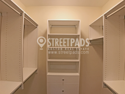 Photos of apartment on Auburn St.,Brookline MA 02446