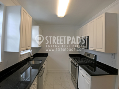 Photos of apartment on Auburn St.,Brookline MA 02446