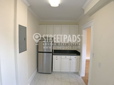 Photos of apartment on Chauncy St.,Cambridge MA 02387