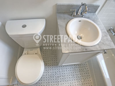 Photos of apartment on Chauncy St.,Cambridge MA 02387