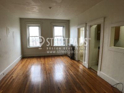 Photos of apartment on Commonwealth Ave.,Boston MA 02134