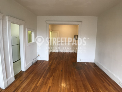 Photos of apartment on Commonwealth Ave.,Boston MA 02134