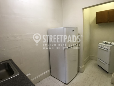 Photos of apartment on Commonwealth Ave.,Boston MA 02134
