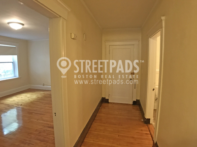 Photos of apartment on Centre St.,Cambridge MA 02139