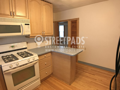 Photos of apartment on Conwell Ave.,Somerville MA 02144