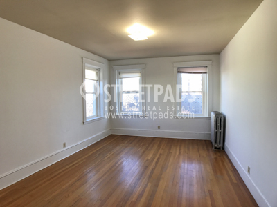 11 Tetlow St, Fenway