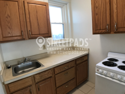 11 Tetlow St, Fenway