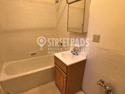 Photos of apartment on Massachusetts Ave.,Cambridge MA 02138