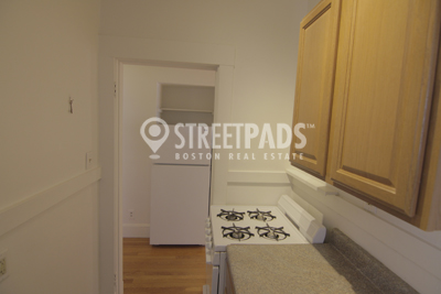 Photos of apartment on Summer,Somerville MA 02143