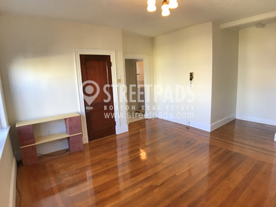 Photos of apartment on Summer,Somerville MA 02143