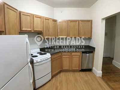 Photos of apartment on Beacon St.,Brookline MA 02446