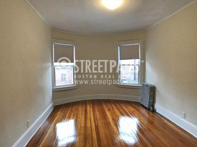 Photos of apartment on Beacon St.,Brookline MA 02446