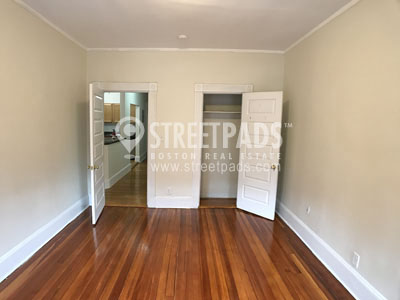 Photos of apartment on Beacon St.,Brookline MA 02446