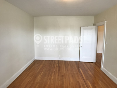 Photos of apartment on Washington St.,Boston MA 02135