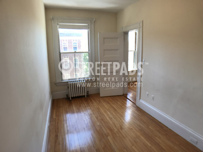 2 Ware St, Harvard Square