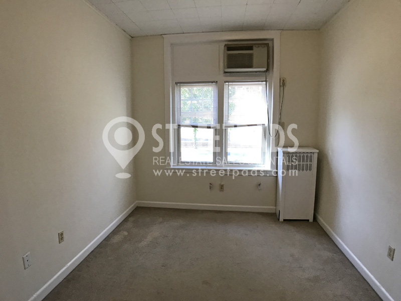 Photos of apartment on Beacon St.,Brookline MA 02446