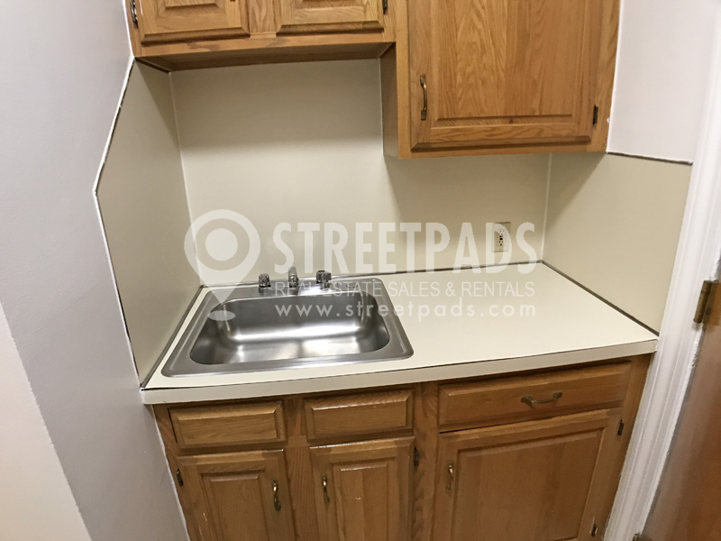 Photos of apartment on Beacon St.,Brookline MA 02446