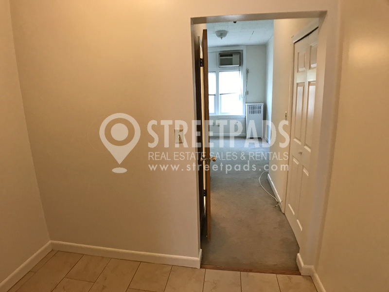 Photos of apartment on Beacon St.,Brookline MA 02446