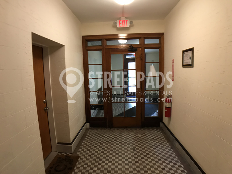 Photos of apartment on Beacon St.,Brookline MA 02446