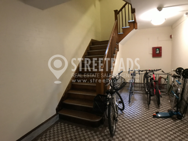 Photos of apartment on Beacon St.,Brookline MA 02446