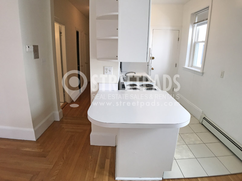 Studio bed, 1 bath apartment for rent at 1539 Beacon St Unit 14, Coolidge Corner — photo 10 of 19