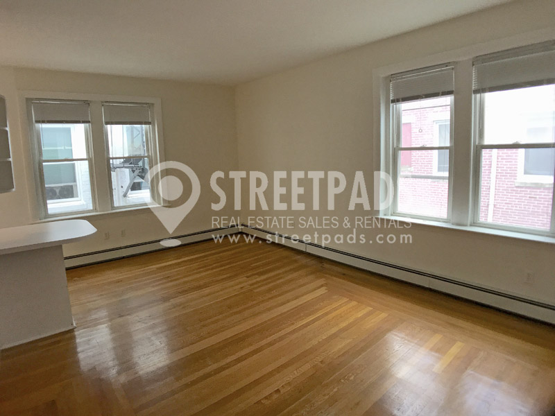 Studio bed, 1 bath apartment for rent at 1539 Beacon St Unit 14, Coolidge Corner — photo 6 of 19