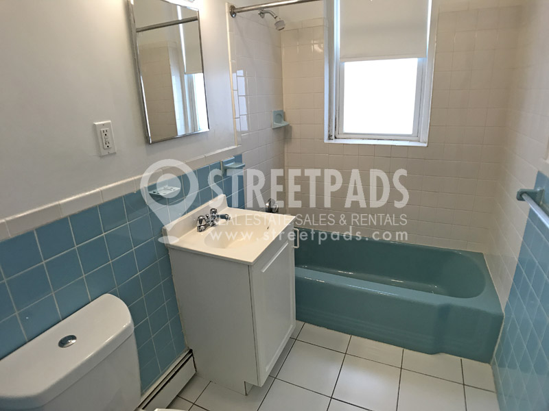 Studio bed, 1 bath apartment for rent at 1539 Beacon St Unit 14, Coolidge Corner — photo 14 of 19