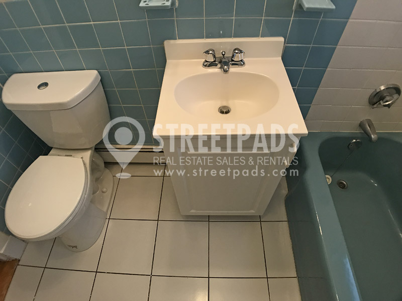 Studio bed, 1 bath apartment for rent at 1539 Beacon St Unit 14, Coolidge Corner — photo 13 of 19