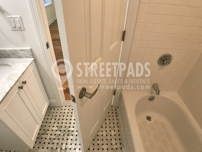 55 Langdon St, Neighborhood Nine