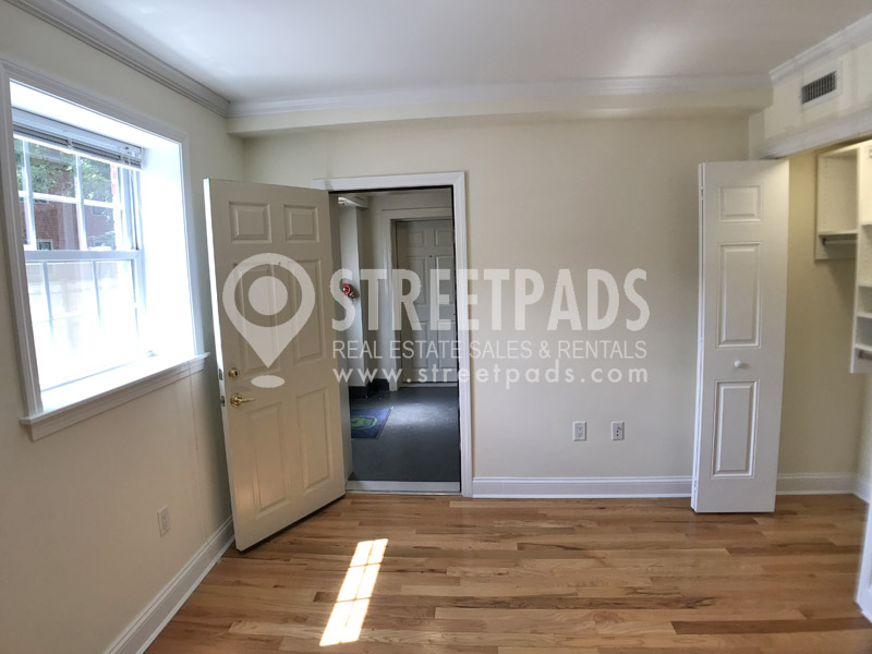 55 Langdon St, Neighborhood Nine