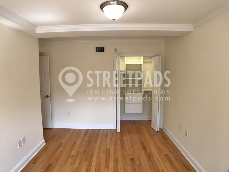 55 Langdon St, Neighborhood Nine