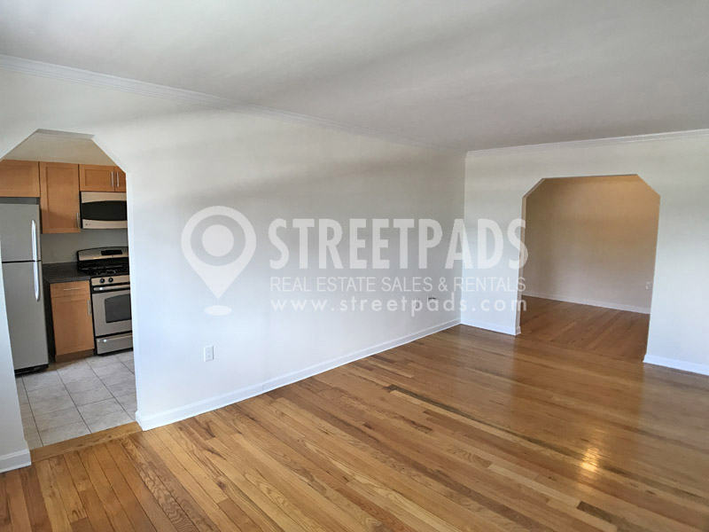 60 Brattle St, Harvard Square