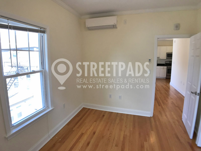 65 Langdon St, Harvard Square