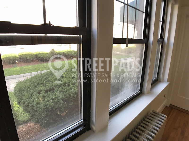 Photos of apartment on Pleasant St.,Malden MA 02148