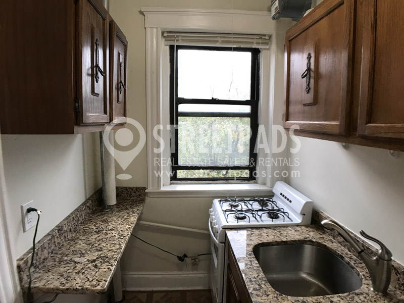 Photos of apartment on Washington St.,Malden MA 02148