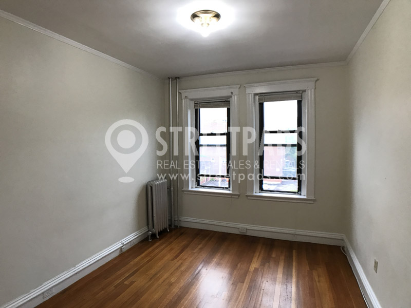 Photos of apartment on Washington St.,Malden MA 02148