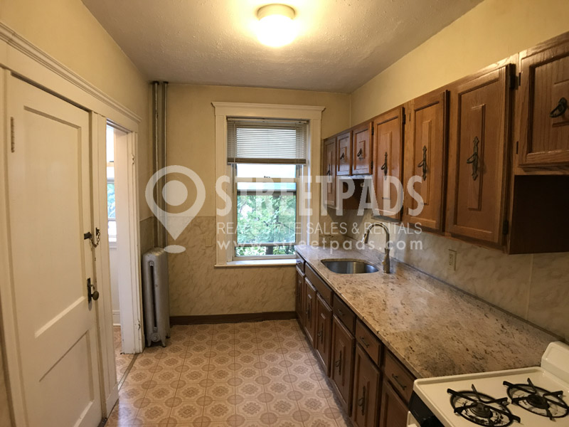 Photos of apartment on Maple St.,Malden MA 02148