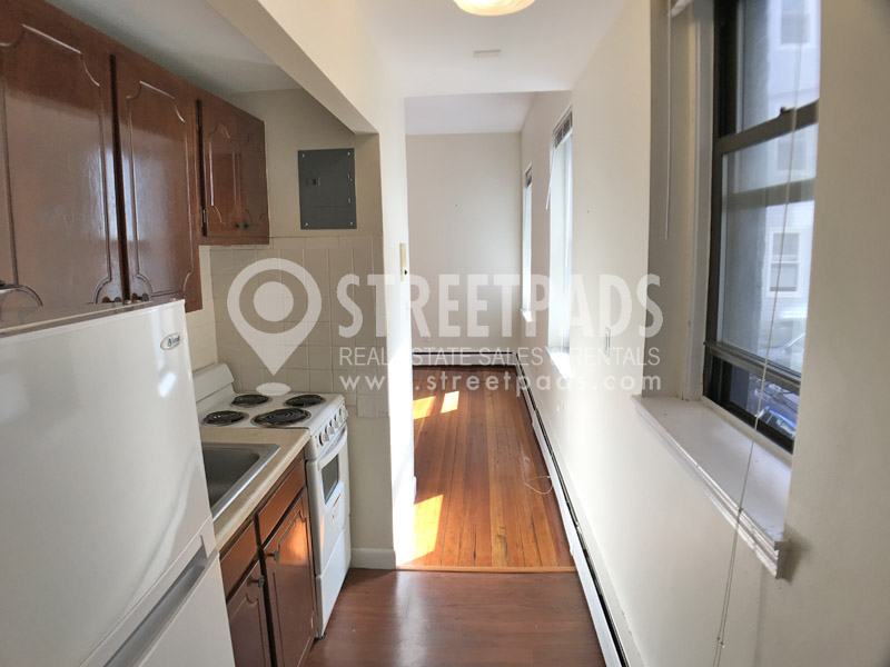 60 Brighton Ave, Allston