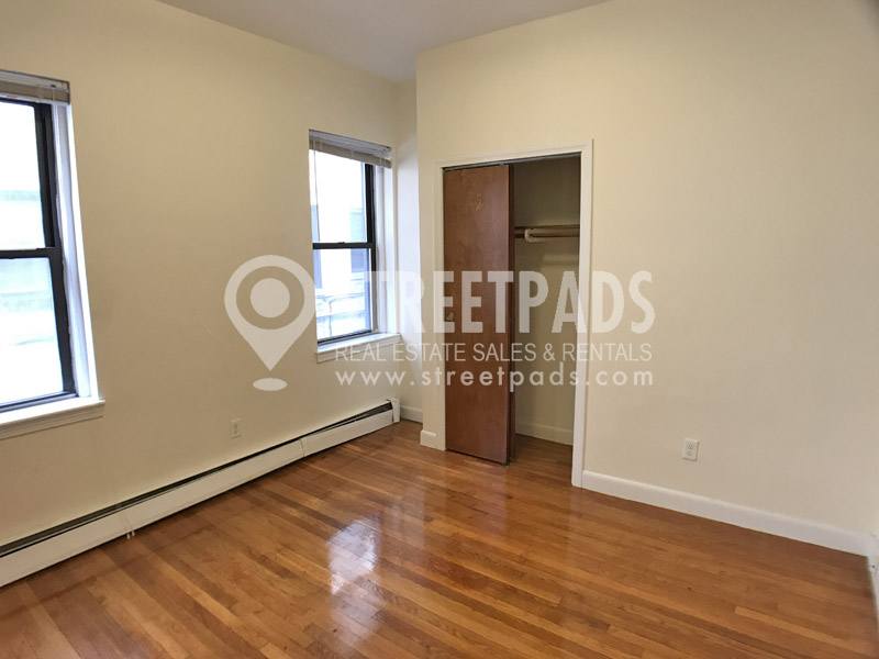 60 Brighton Ave, Allston