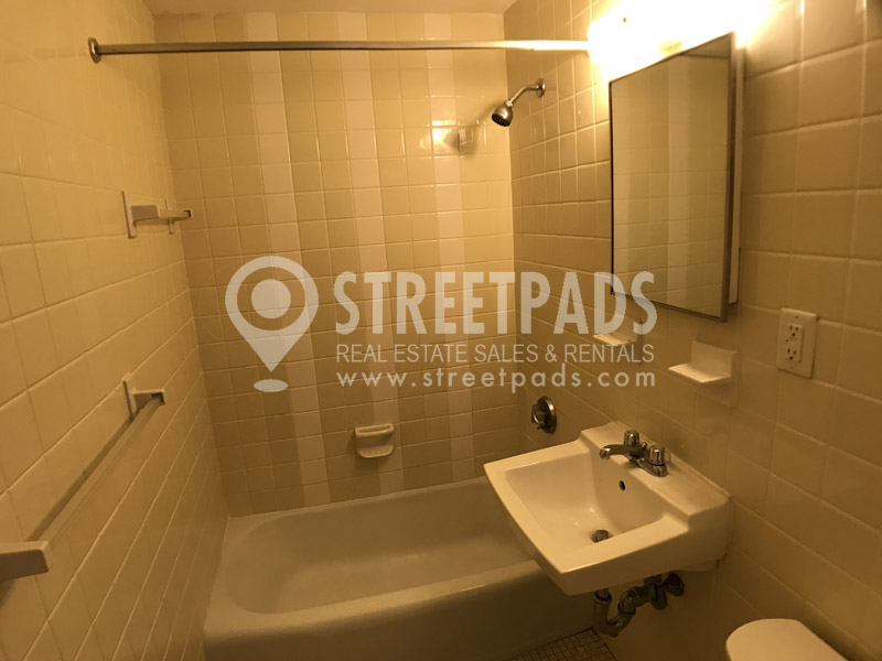 60 Brighton Ave, Allston