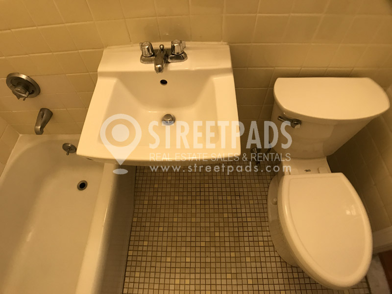 60 Brighton Ave, Allston