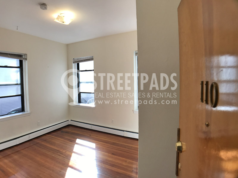 60 Brighton Ave, Allston