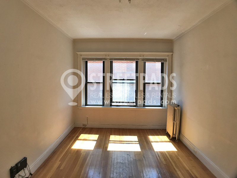 Photos of apartment on Pleasant St.,Malden MA 02148