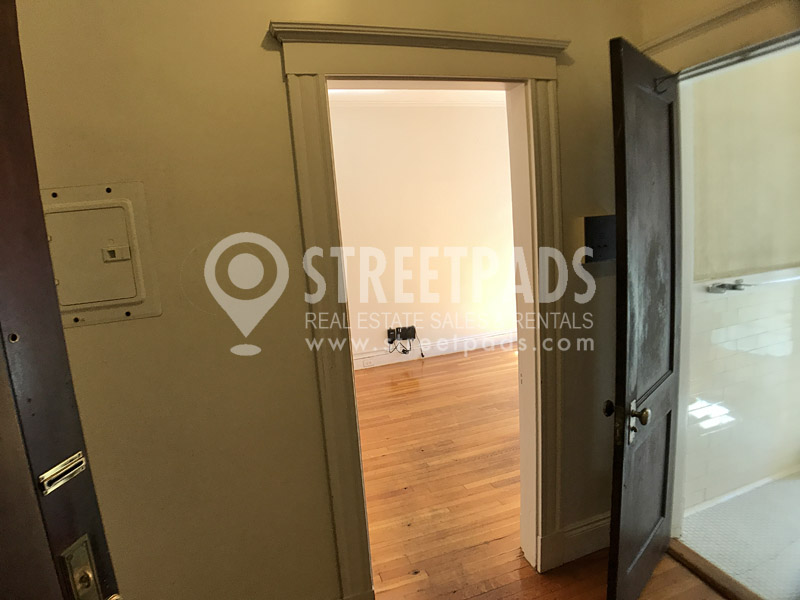 Photos of apartment on Washington St.,Malden MA 02148