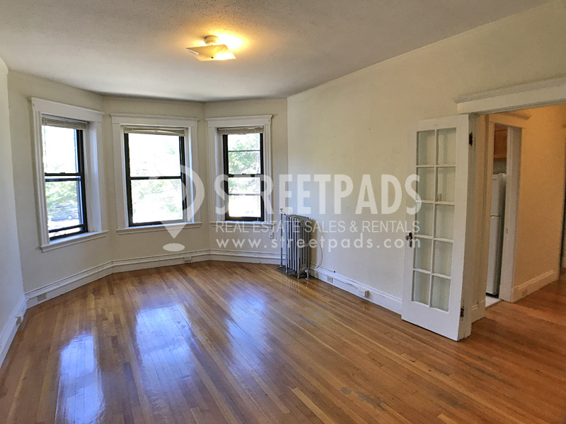 Photos of apartment on Summer St.,Malden MA 02148