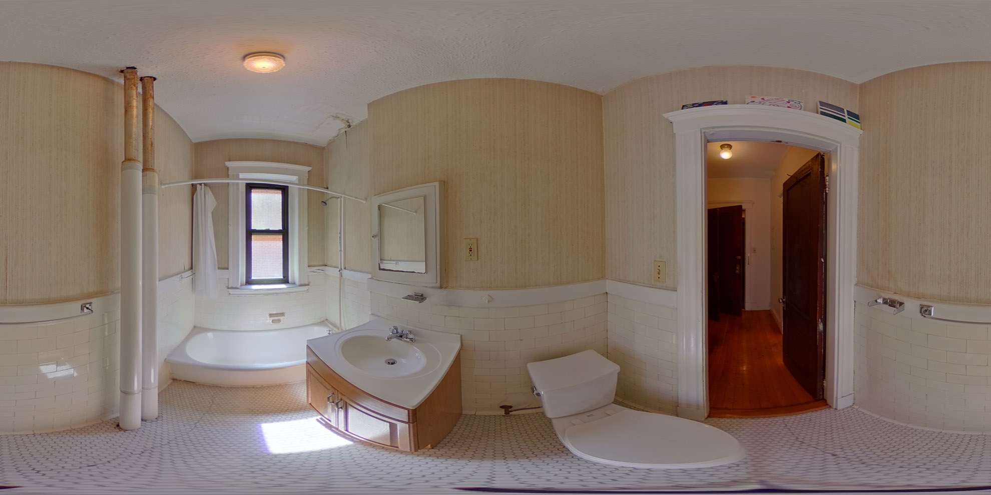 Photos of apartment on Washington St.,Malden MA 02148