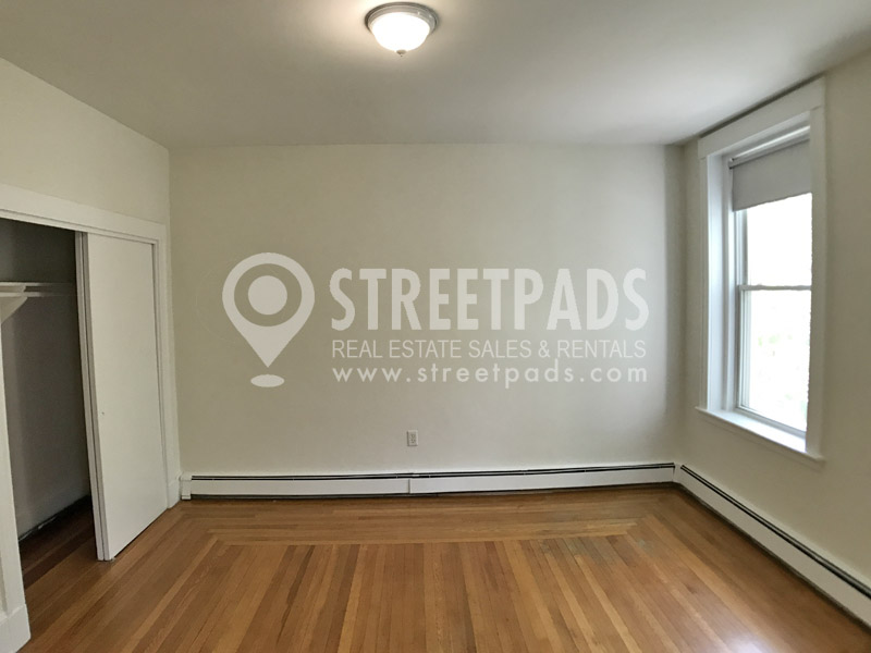 21 Fairbanks St, Coolidge Corner